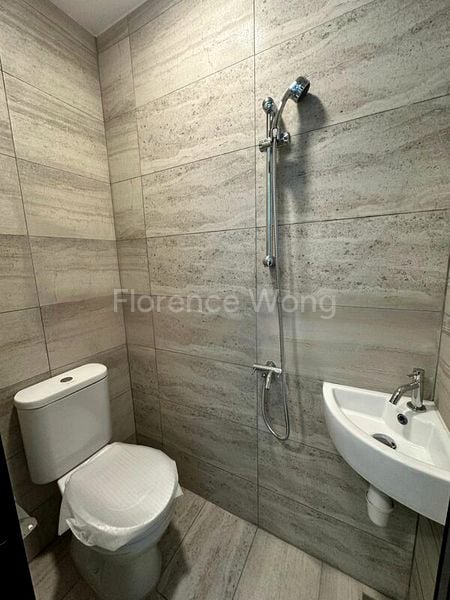 3 Bed Condo for Rent in  One Pearl Bank - Image 3
